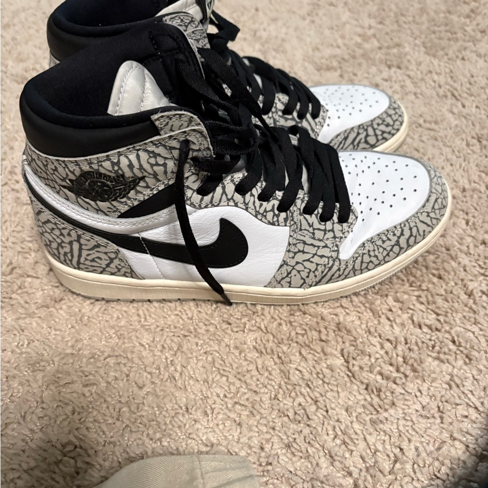 Jordan 1 Retro High OG White Cement